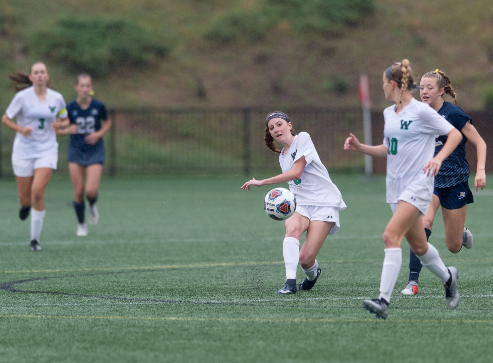 Class 4 girls soccer_9.jpg